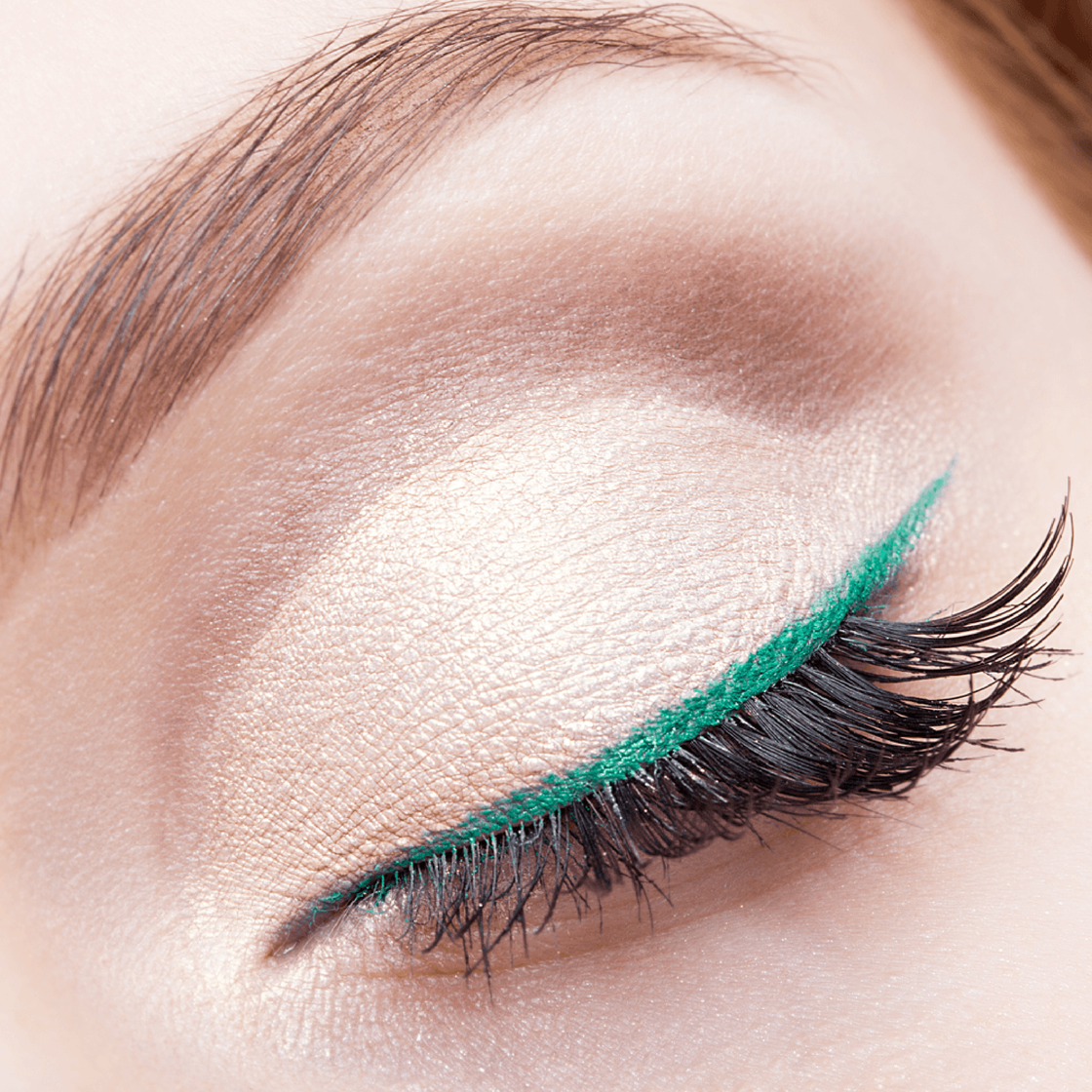 Waterproof Pencil Eyeliner – Timeless